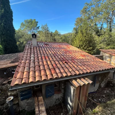 Après démoussage toiture Alpes-Maritimes 06